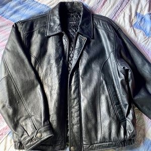 Claiborne Mens XL Black Leather Jacket
